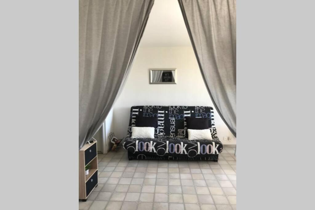 Studio Meuble Classe 2 Etoiles - 30M² Gréoux-les-Bains Kültér fotó