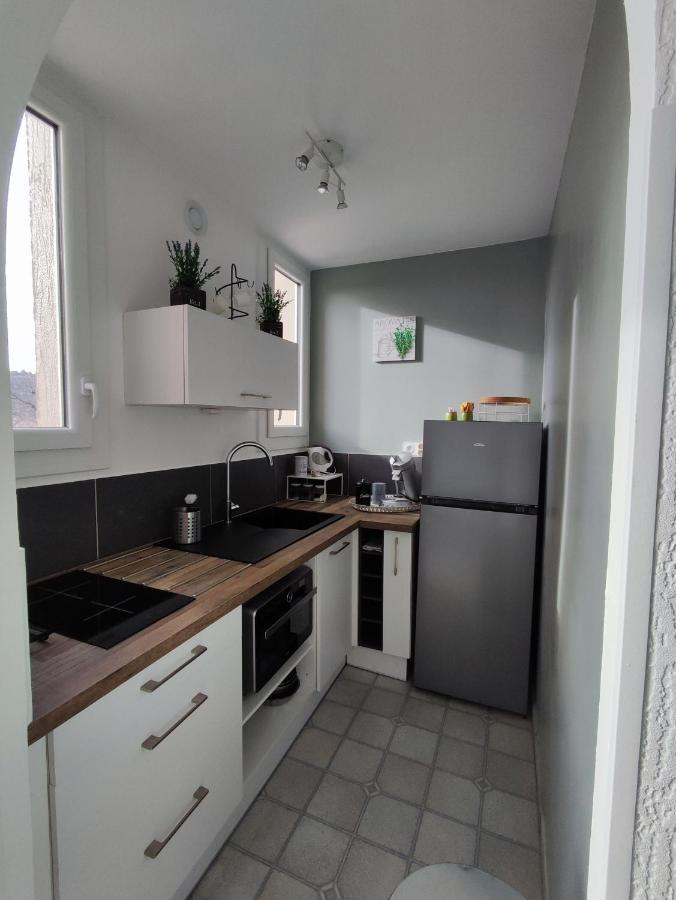Studio Meuble Classe 2 Etoiles - 30M² Gréoux-les-Bains Kültér fotó
